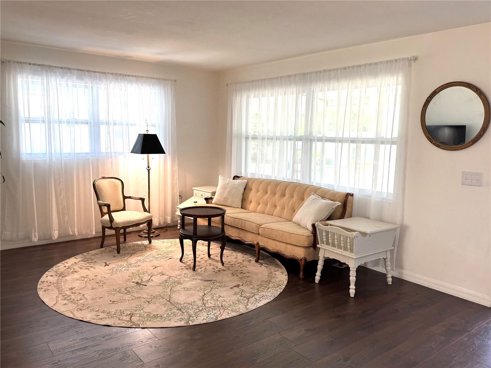 Image 8 of 38 For 7 Adams Street