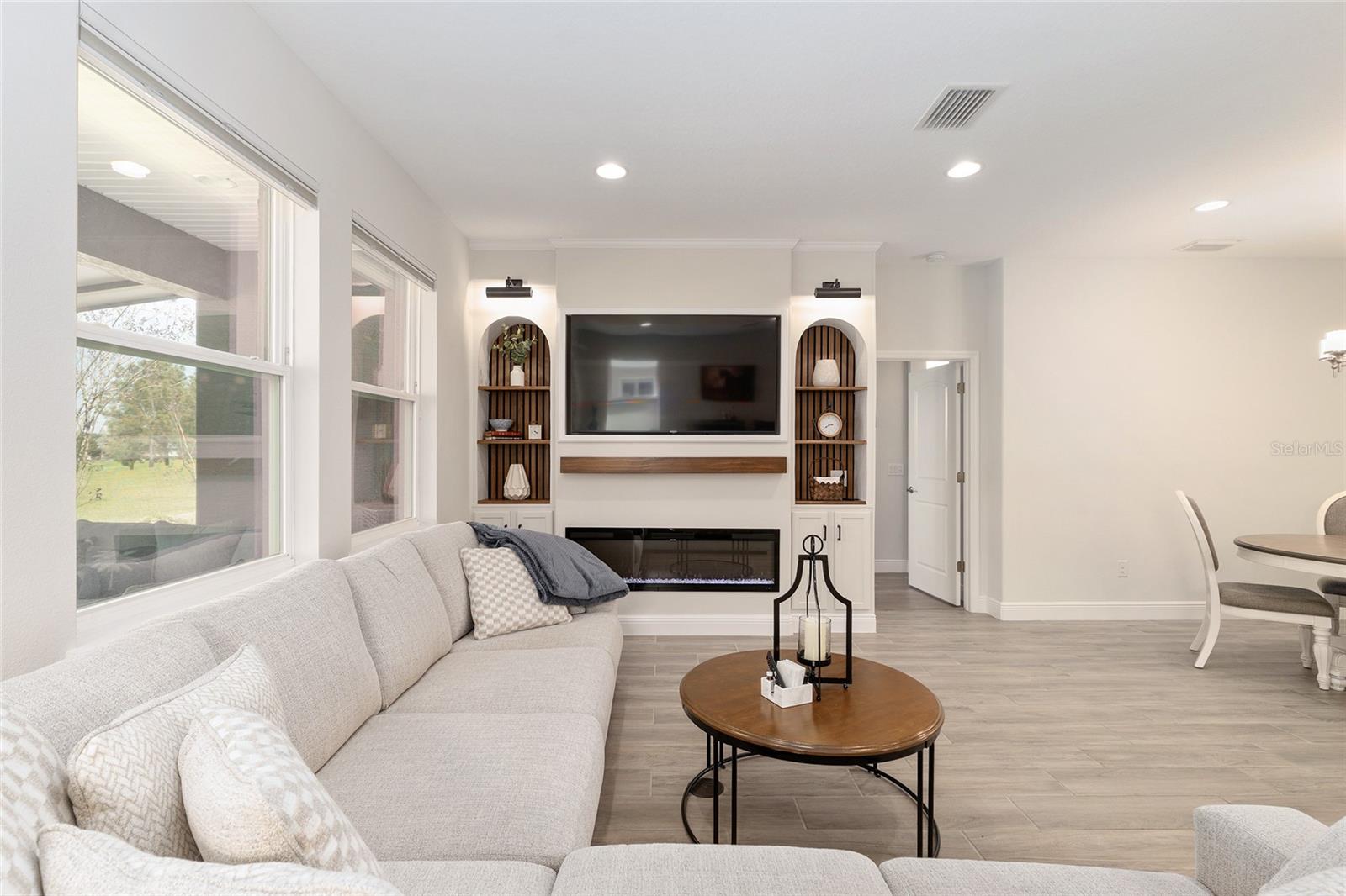 Image 14 of 59 For 5191 34th Street