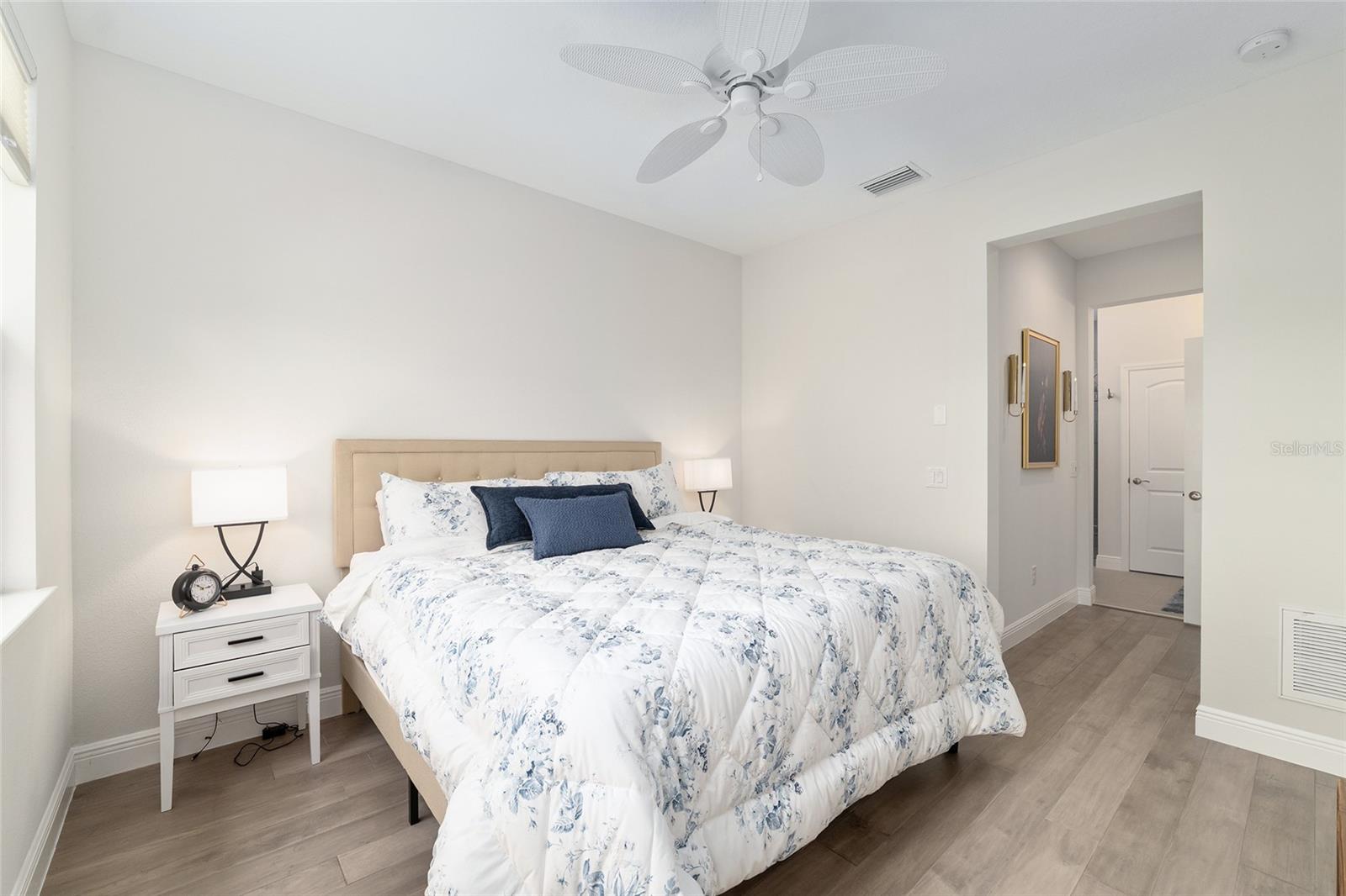 Image 31 of 59 For 5191 34th Street