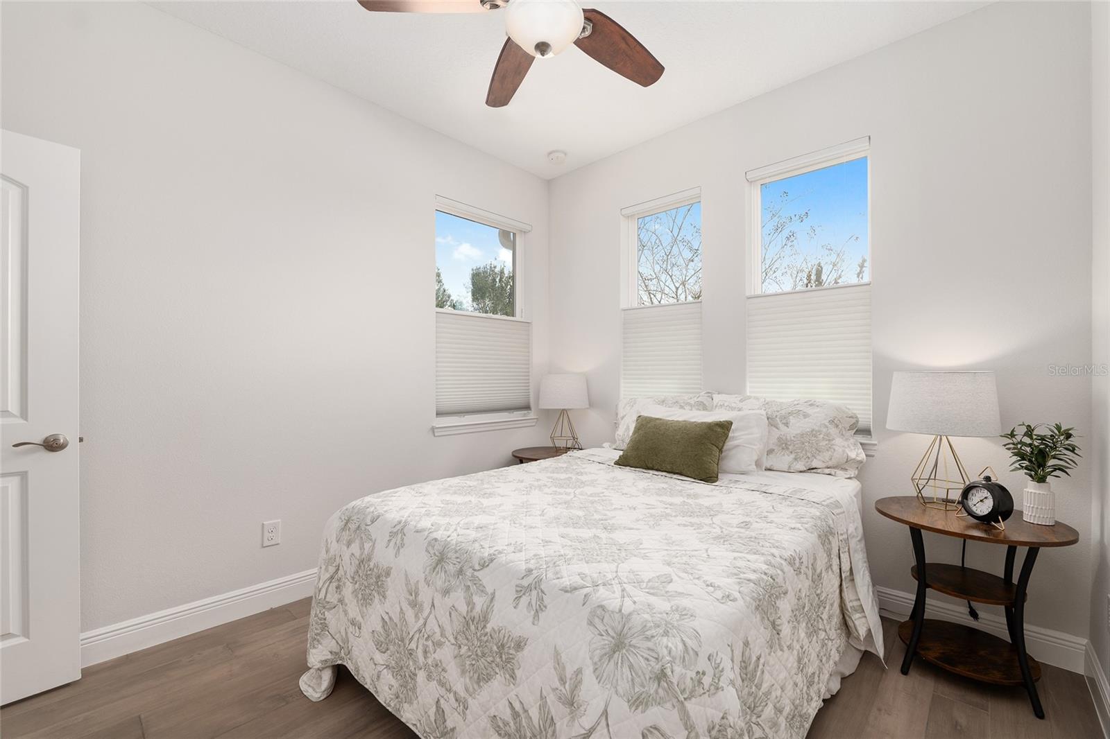 Image 41 of 59 For 5191 34th Street