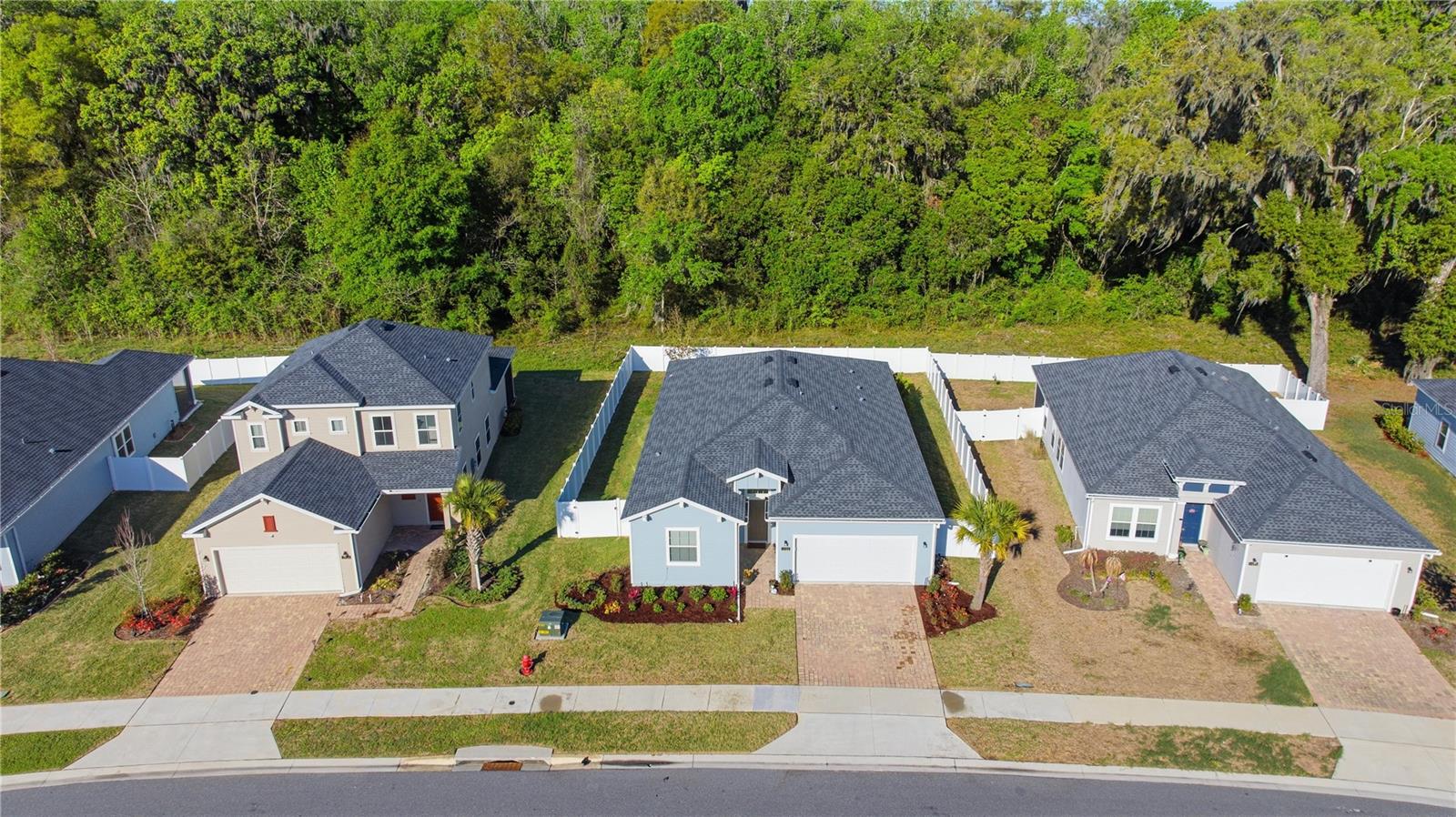 Image 11 of 41 For 1632 44th Court Road