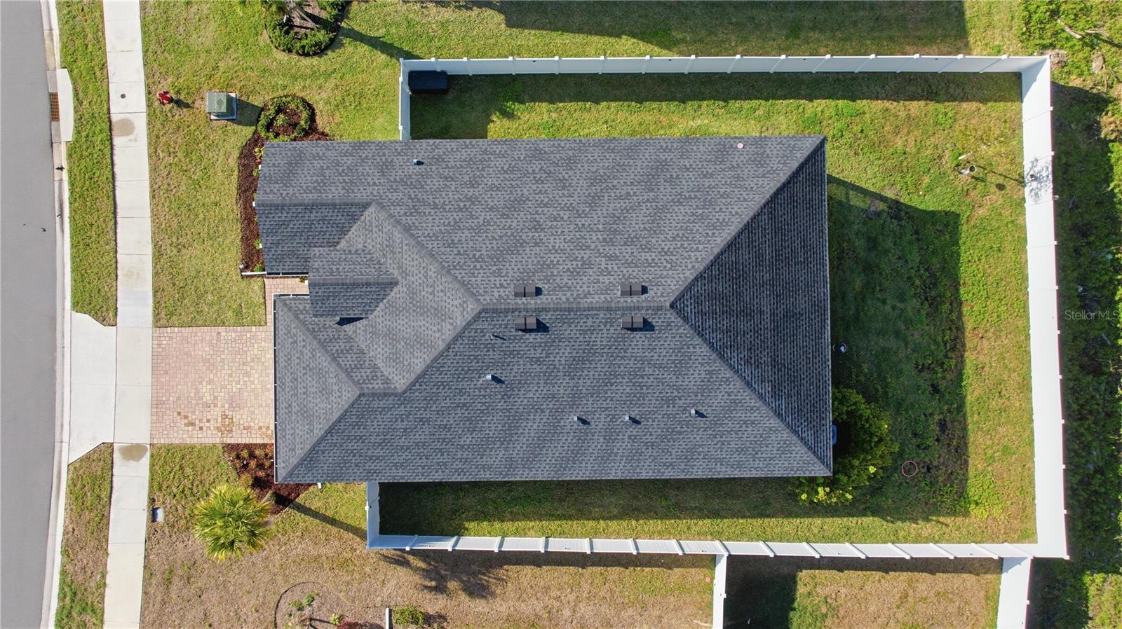 Image 12 of 41 For 1632 44th Court Road