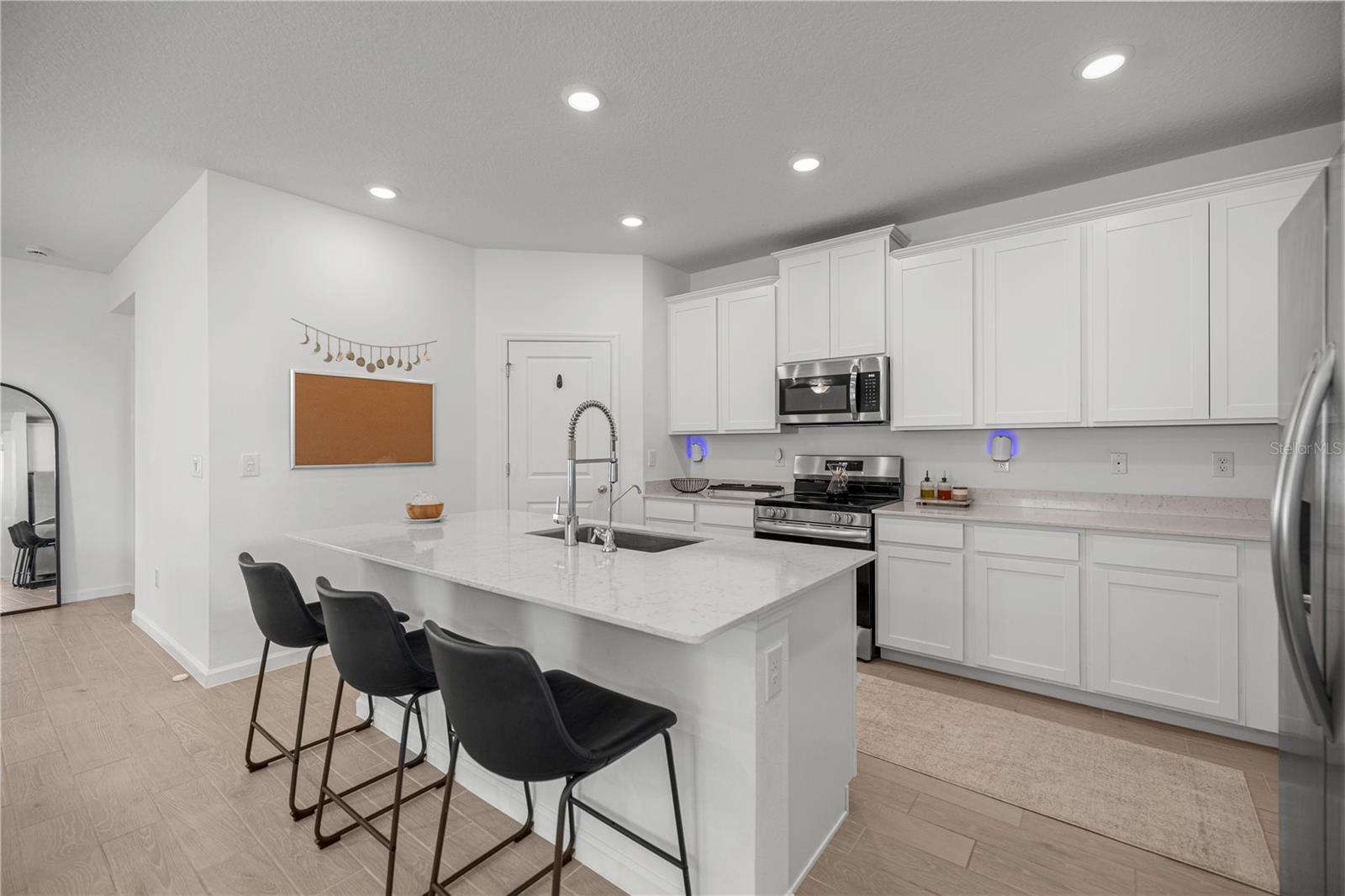 Image 18 of 41 For 1632 44th Court Road