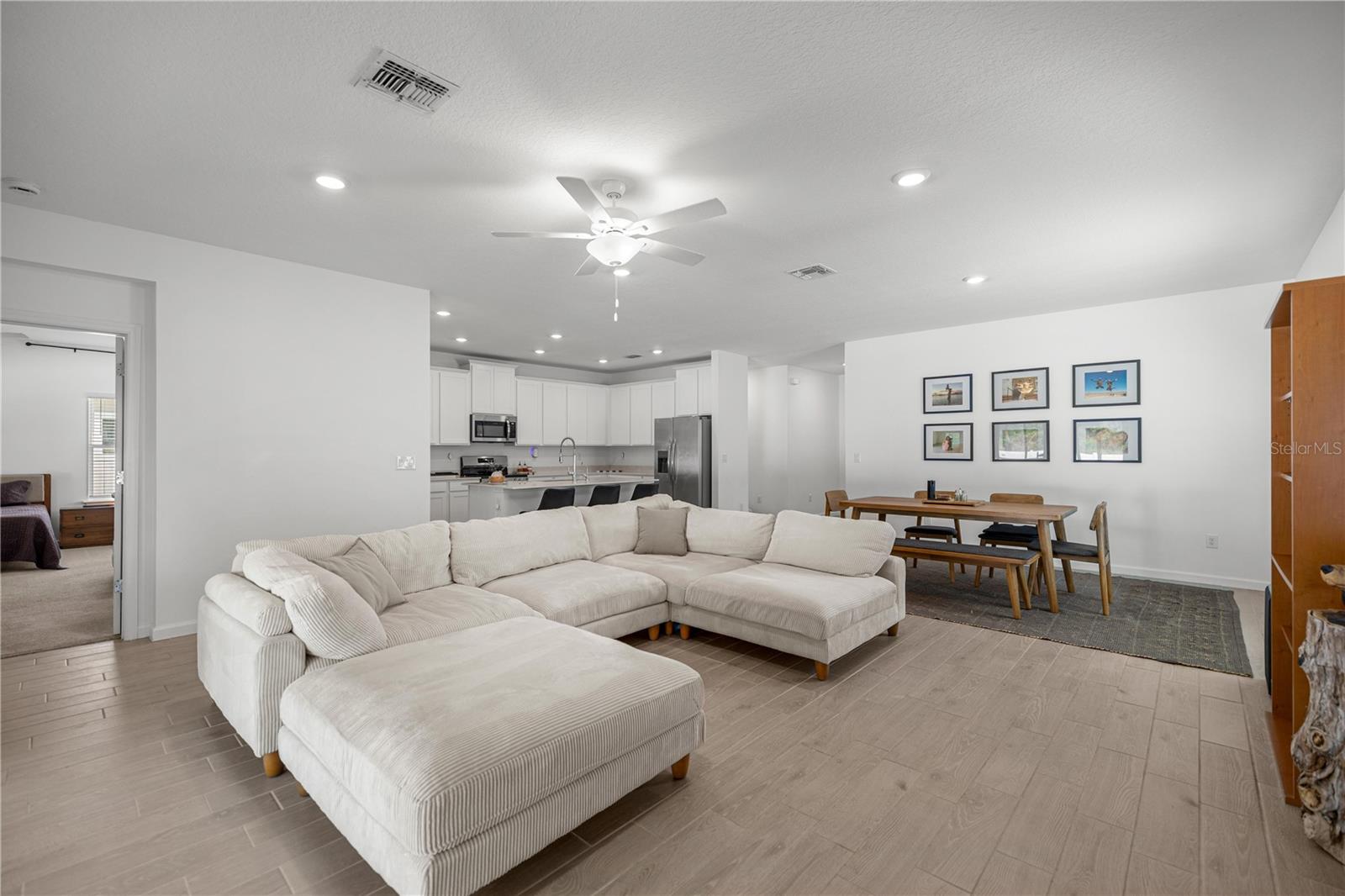 Image 20 of 41 For 1632 44th Court Road