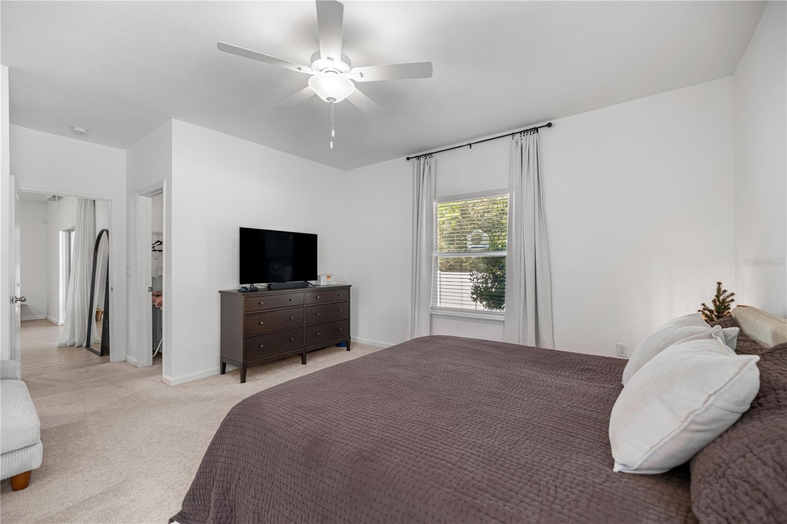 Image 24 of 41 For 1632 44th Court Road