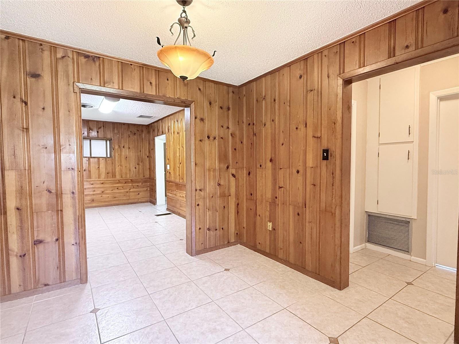 Image 12 of 61 For 4701 7th Avenue