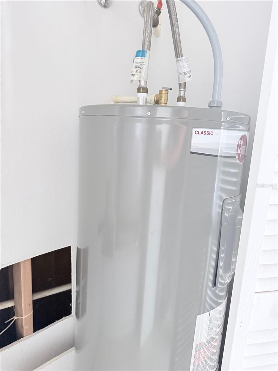 Image 42 of 61 For 4701 7th Avenue