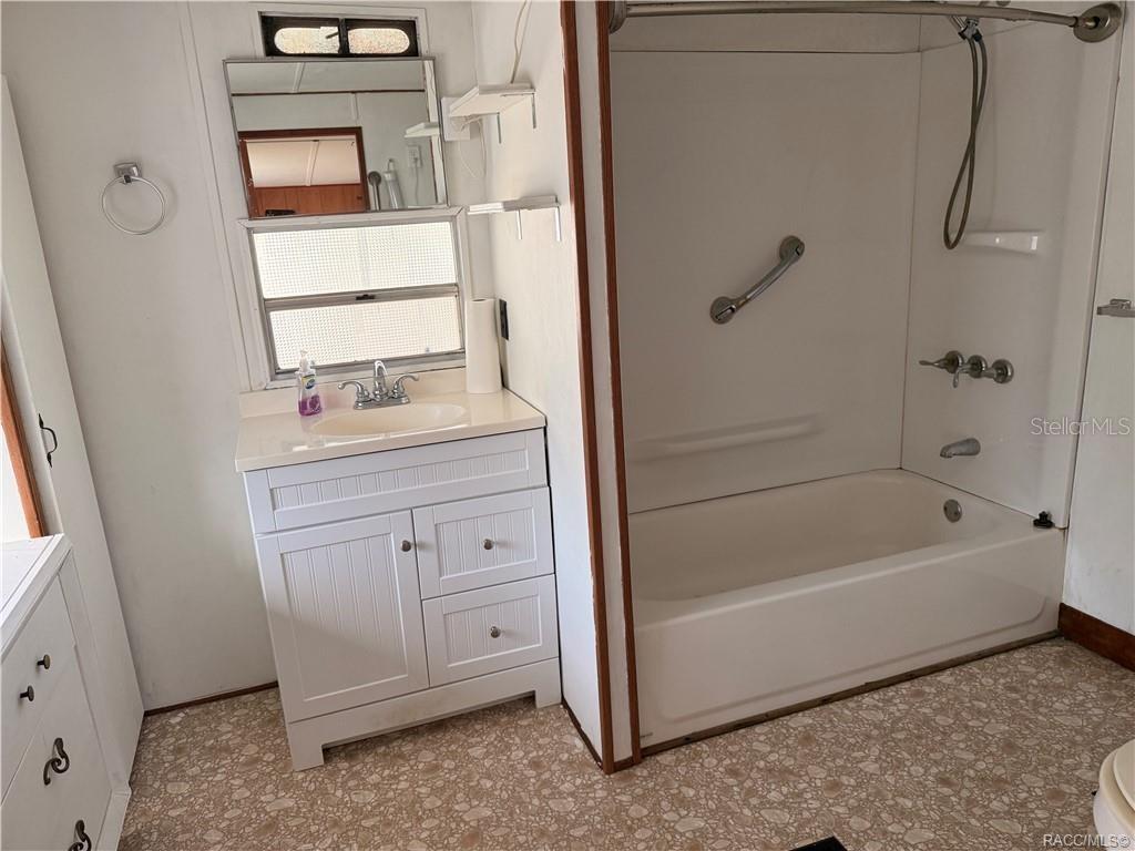 Image 11 of 16 For 6600 Lakato Lane