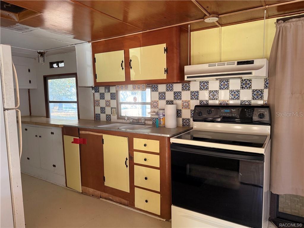 Image 5 of 16 For 6600 Lakato Lane