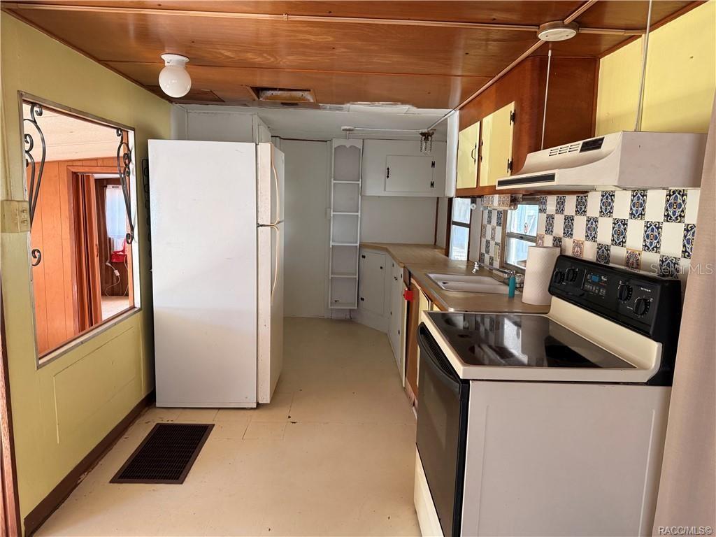 Image 6 of 16 For 6600 Lakato Lane