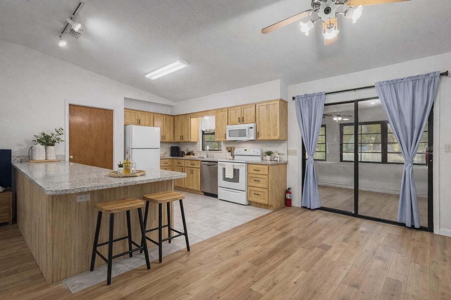 Image 7 of 22 For 1912 169th Court