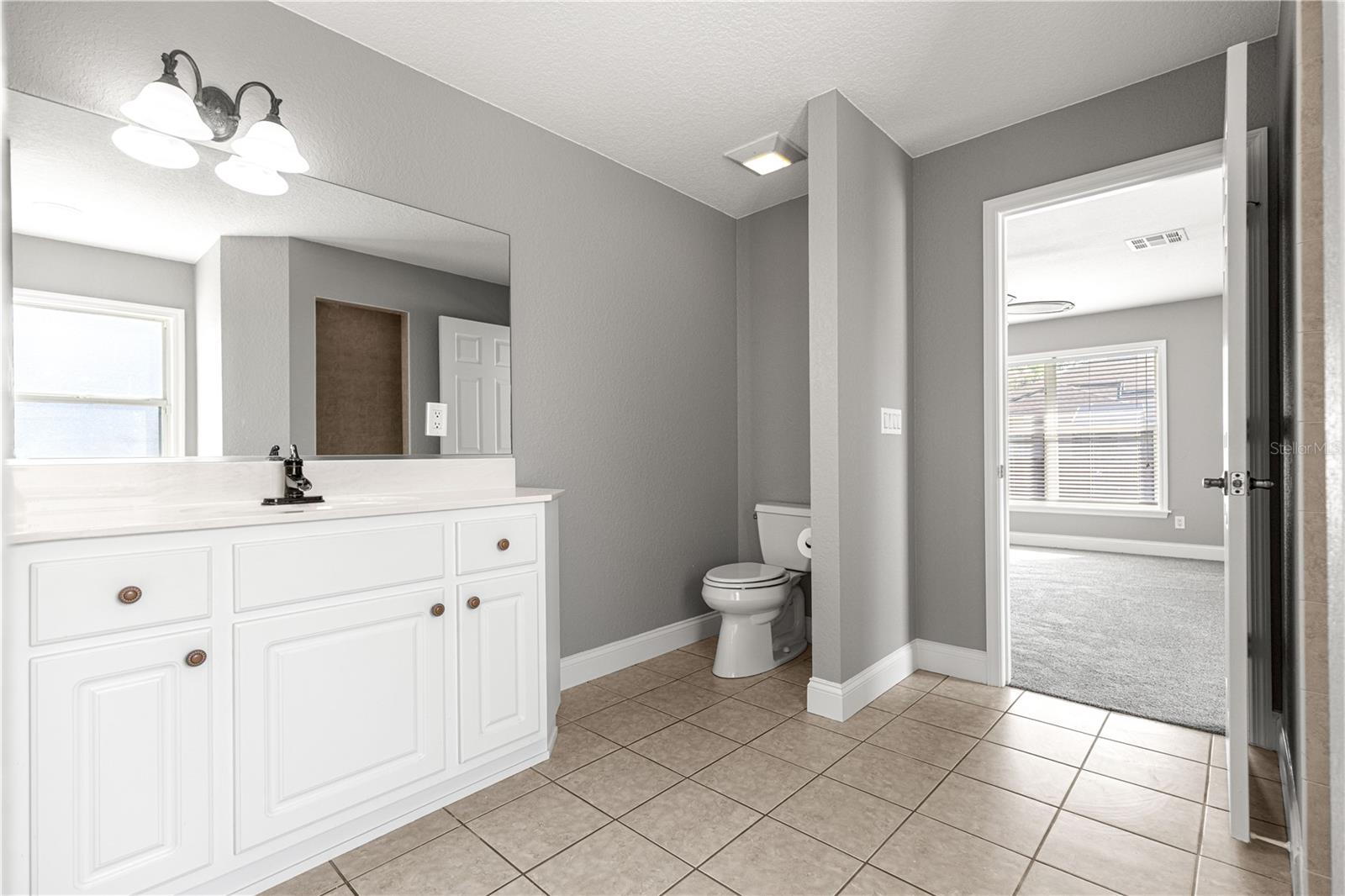 Image 28 of 59 For 10485 42nd Court