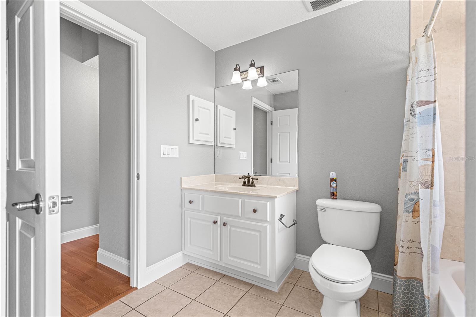 Image 35 of 59 For 10485 42nd Court