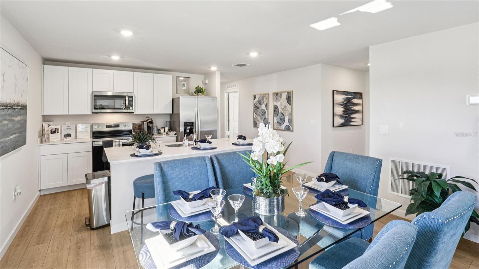 Image 5 of 20 For 7701 46th Court