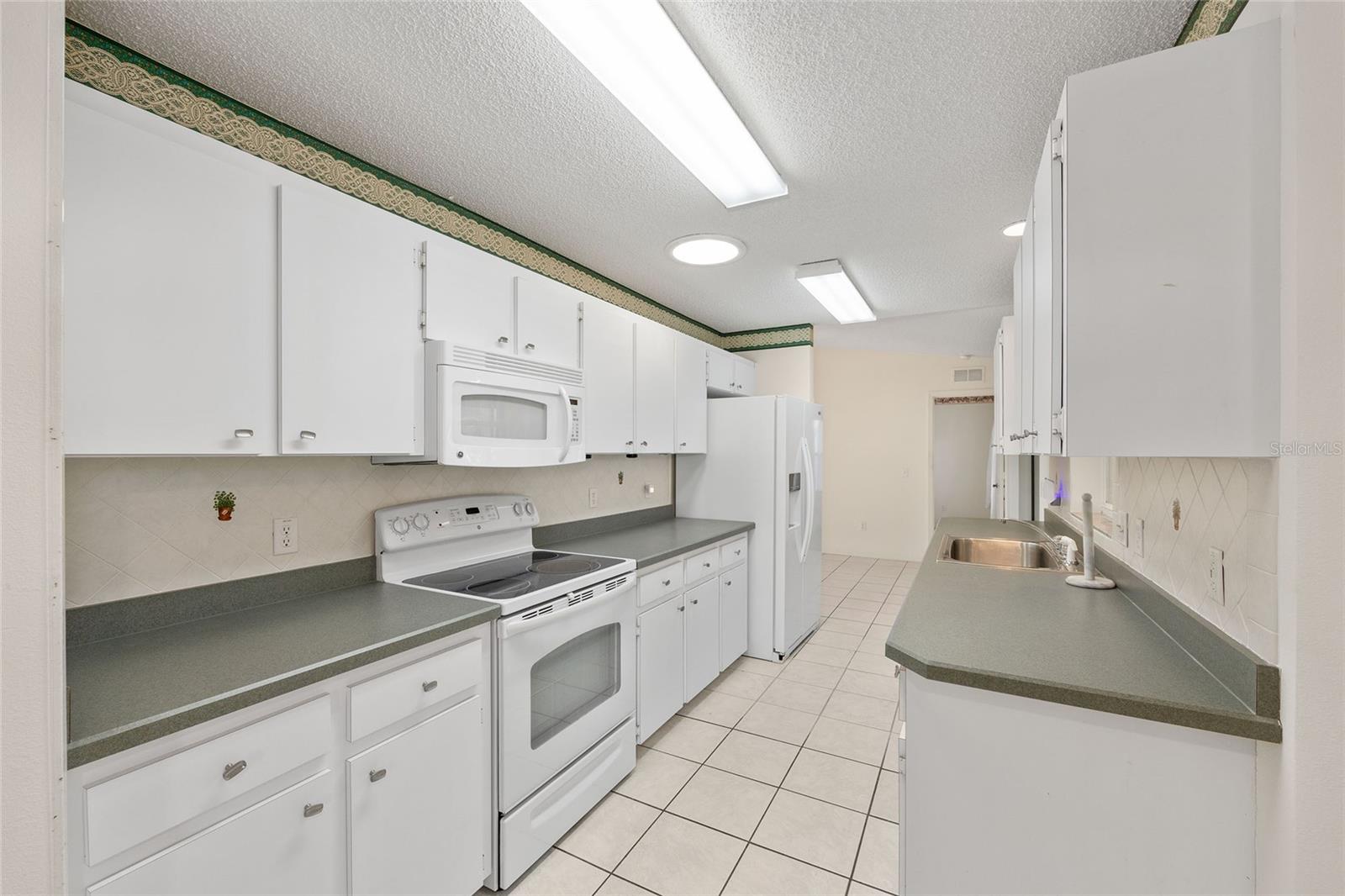 Image 14 of 46 For 8492 61st Terrace Road