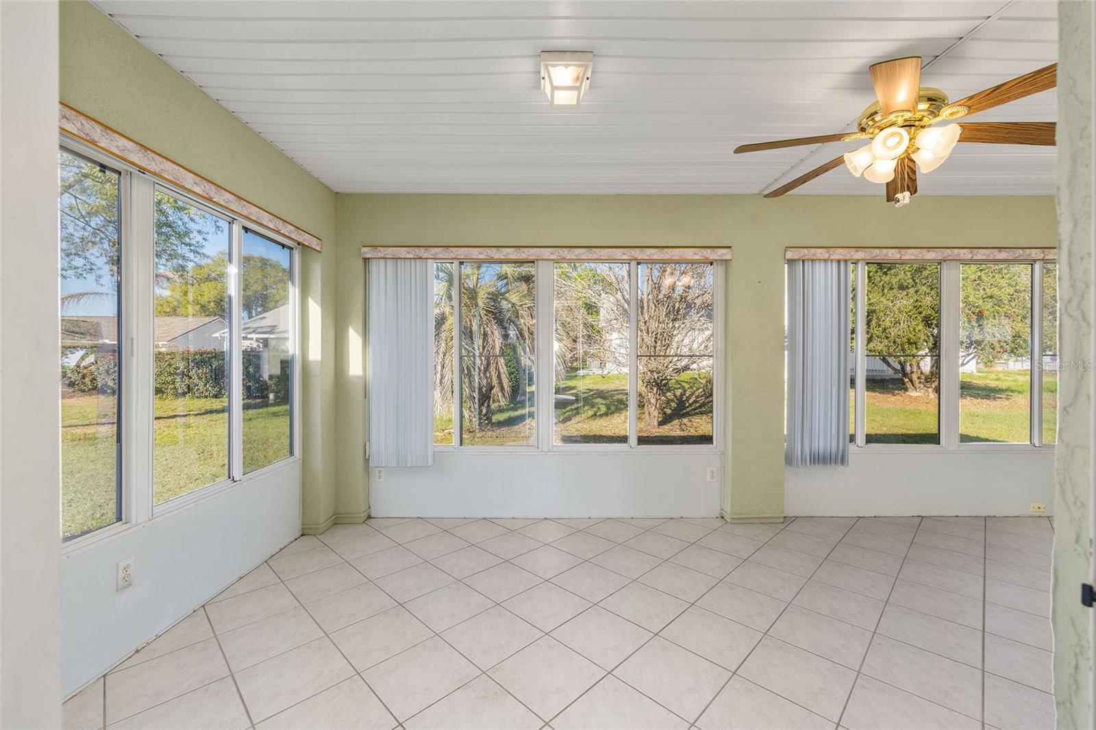 Image 25 of 46 For 8492 61st Terrace Road