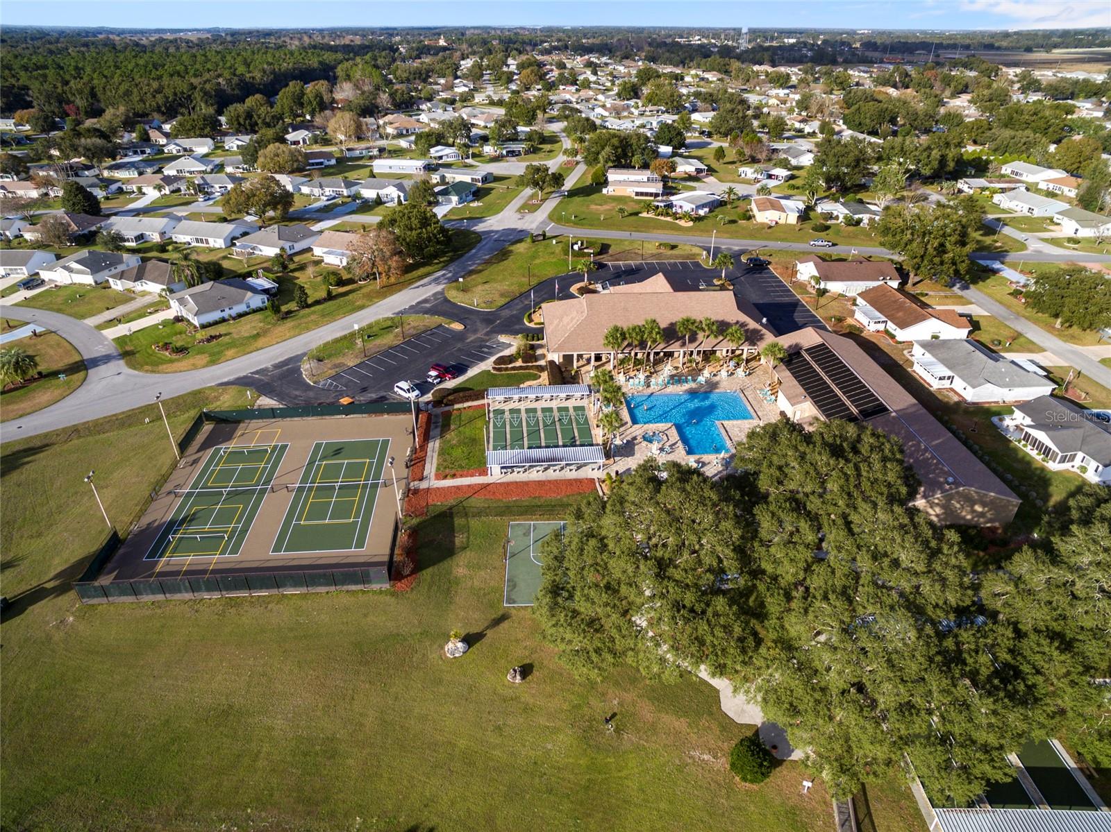 Image 36 of 46 For 8492 61st Terrace Road