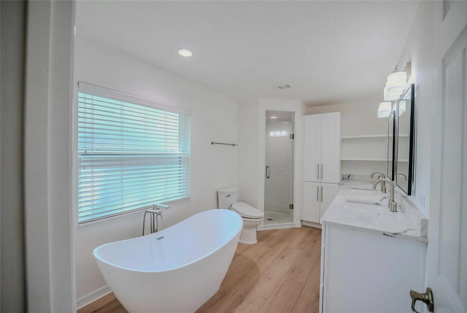 Image 24 of 62 For 2475 38th Street