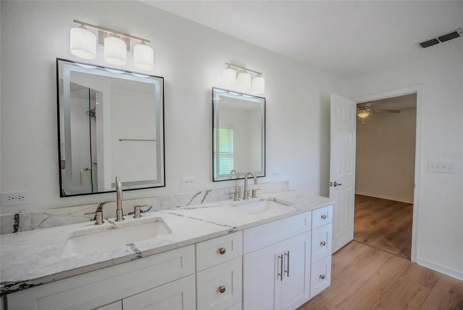 Image 31 of 62 For 2475 38th Street