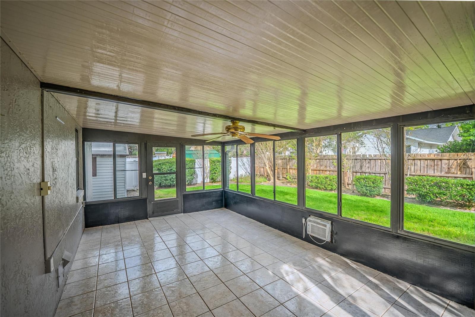 Image 33 of 62 For 2475 38th Street