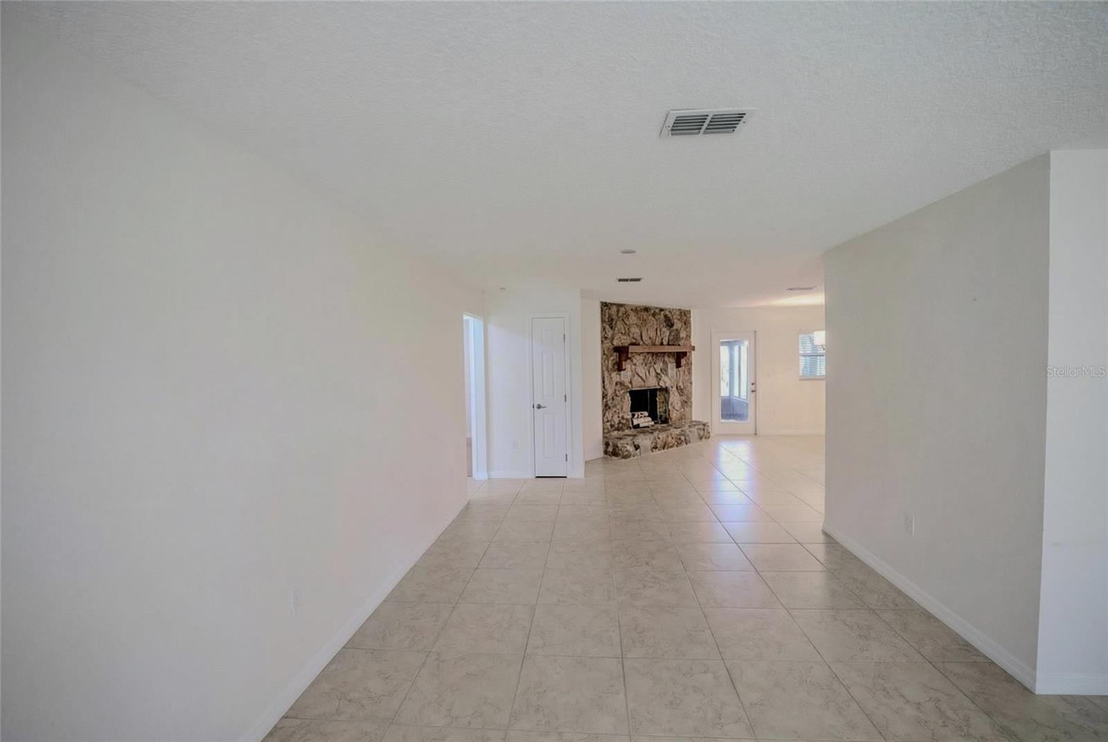 Image 6 of 62 For 2475 38th Street