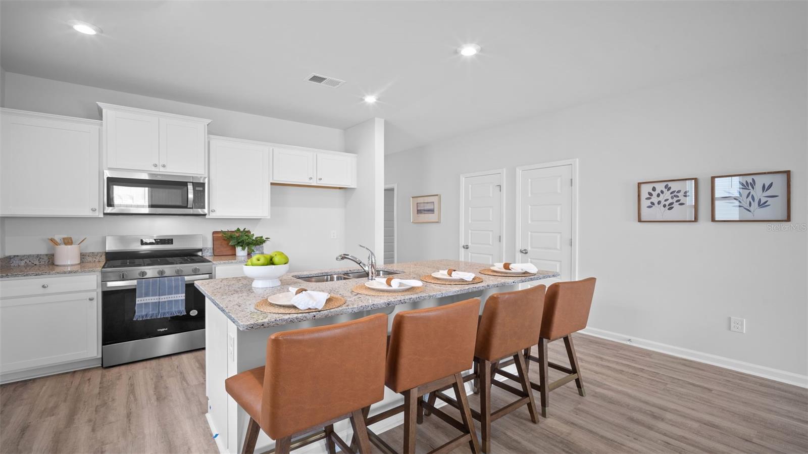 Image 4 of 11 For 7737 46th Court