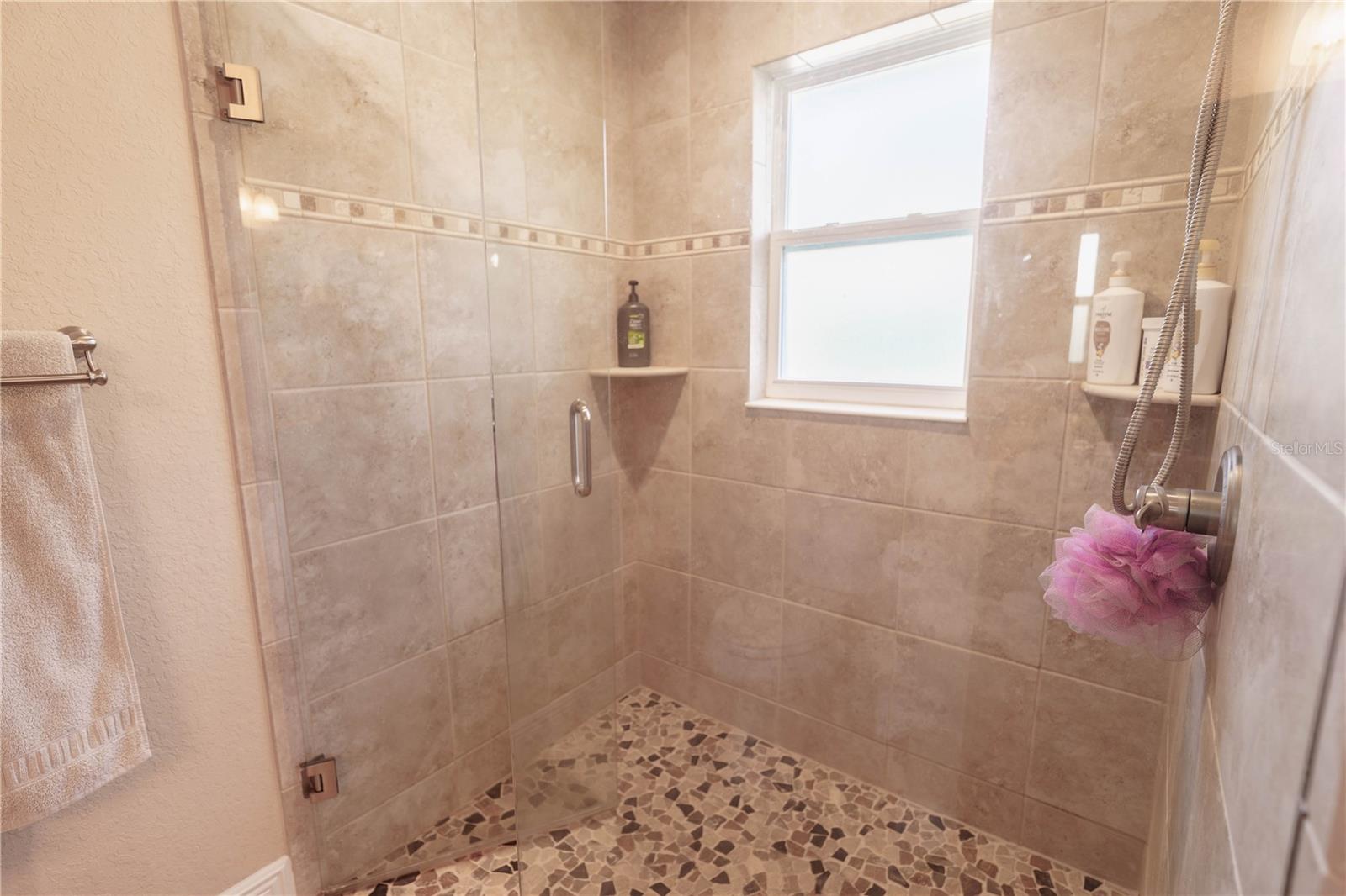 Image 28 of 56 For 4534 7th Place