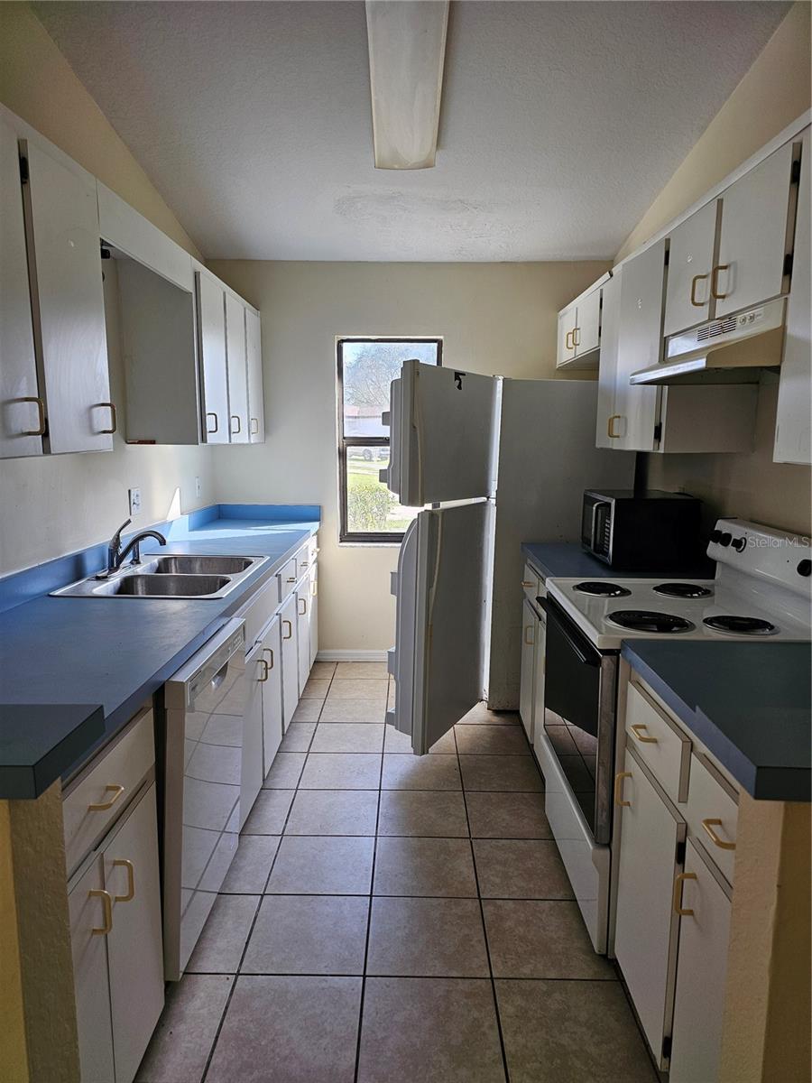 Image 20 of 31 For 3553 158th Lane