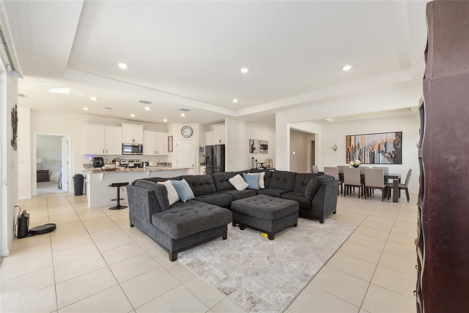 Image 13 of 40 For 8285 58th Avenue