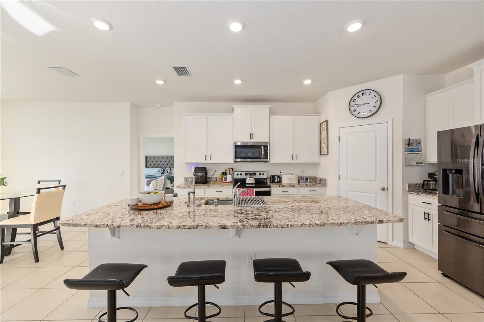 Image 14 of 40 For 8285 58th Avenue