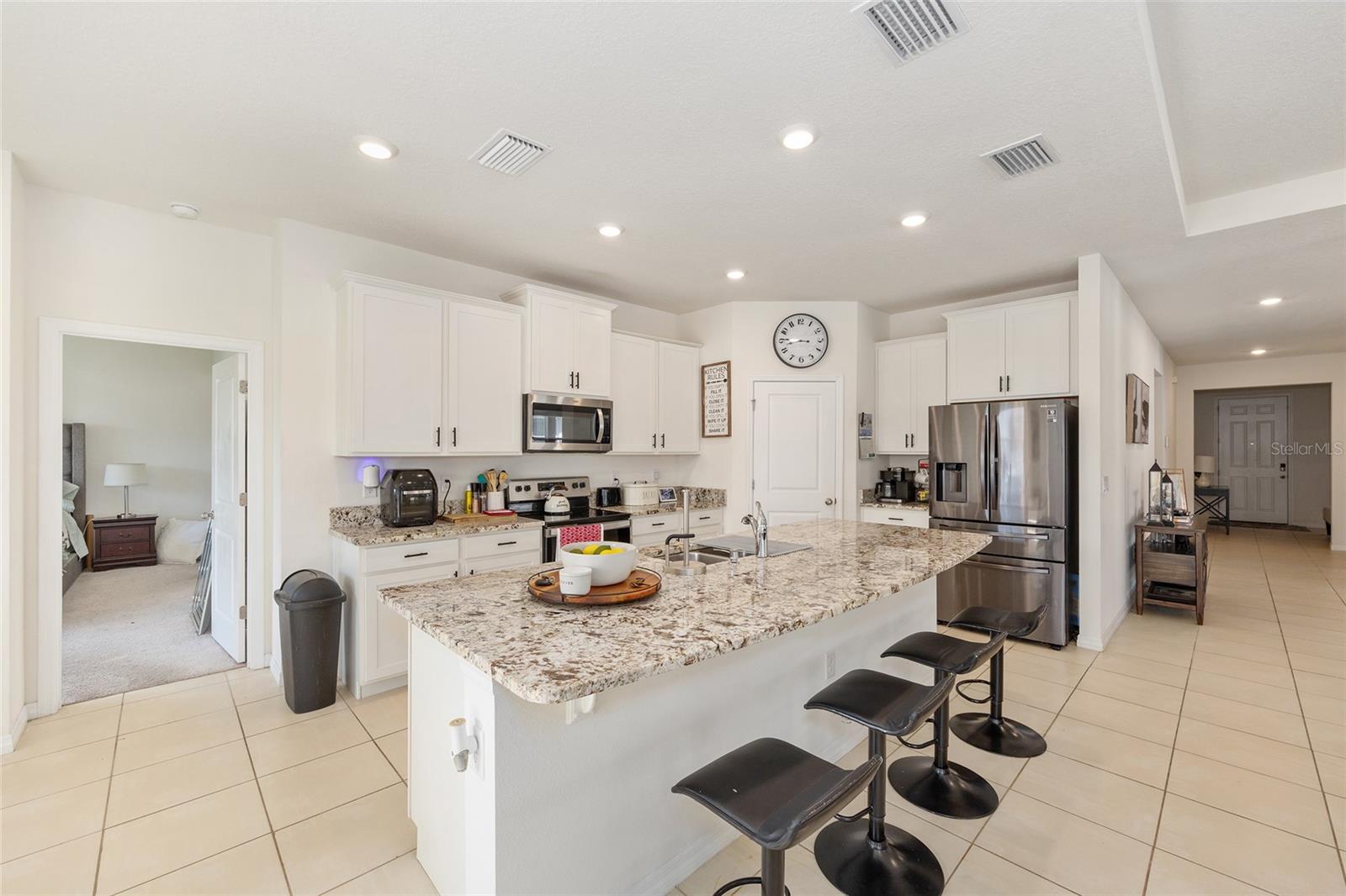 Image 16 of 40 For 8285 58th Avenue