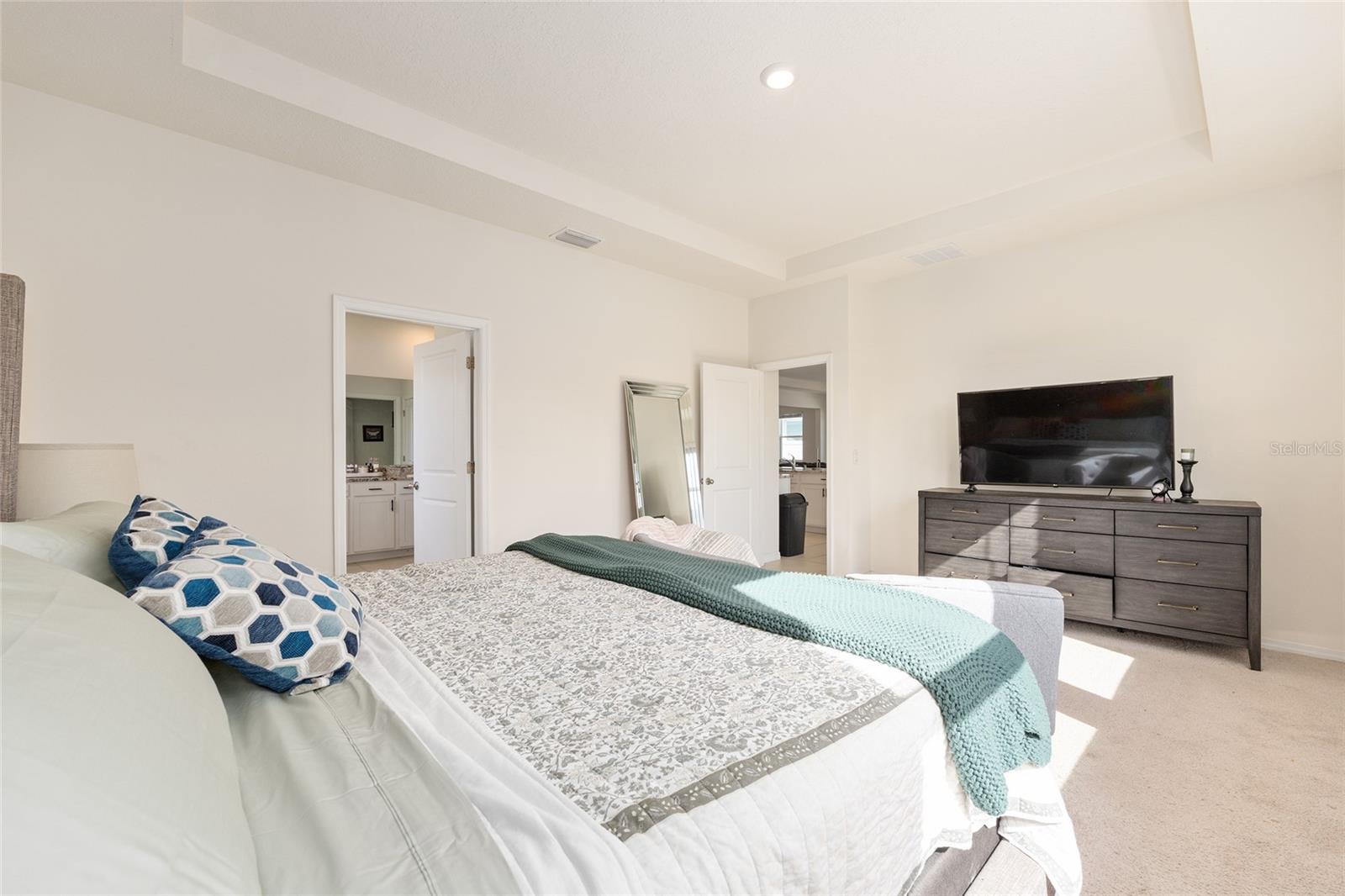 Image 23 of 40 For 8285 58th Avenue