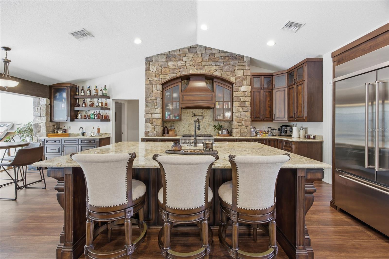 Image 19 of 65 For 3569 49th Terrace