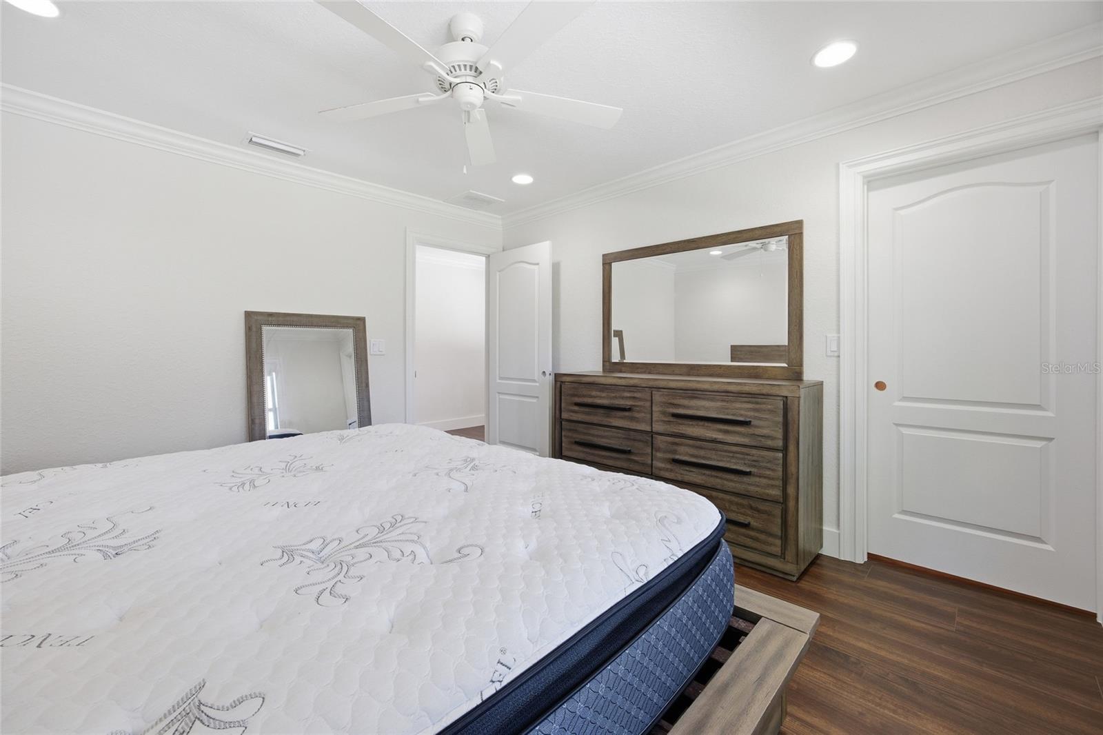 Image 44 of 65 For 3569 49th Terrace