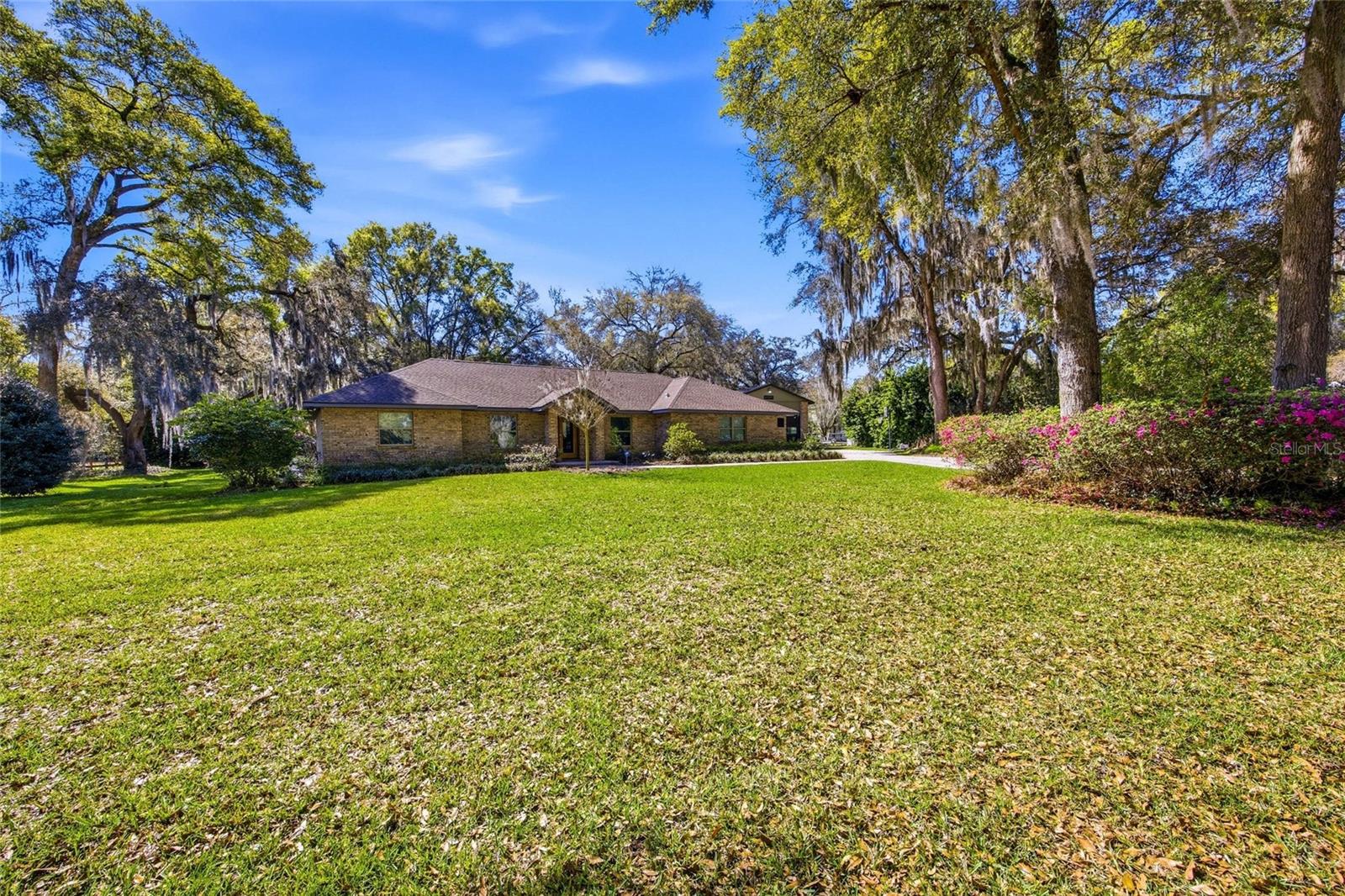 Image 8 of 65 For 3569 49th Terrace