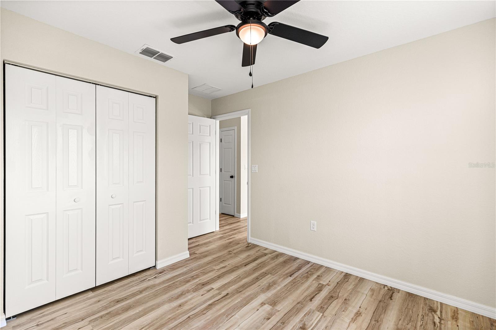 Image 26 of 37 For 10561 147th Place