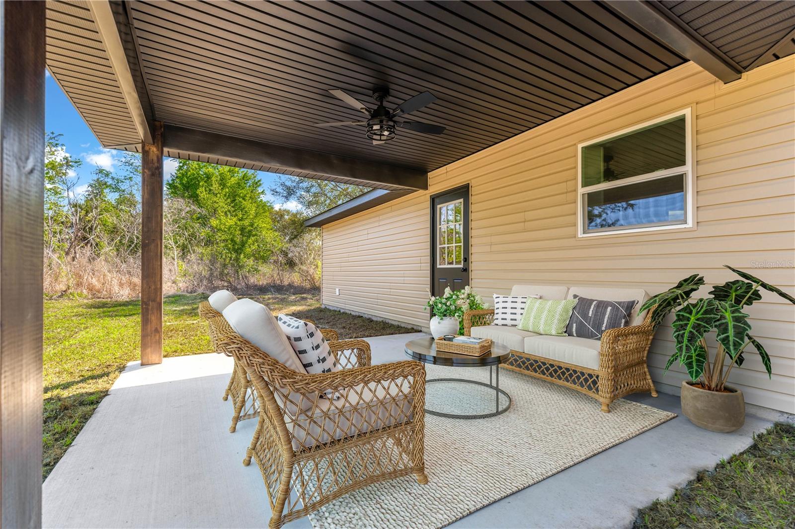 Image 5 of 37 For 10561 147th Place