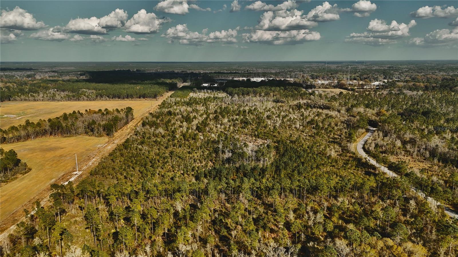 Image 24 of 36 For 00 W Market Road