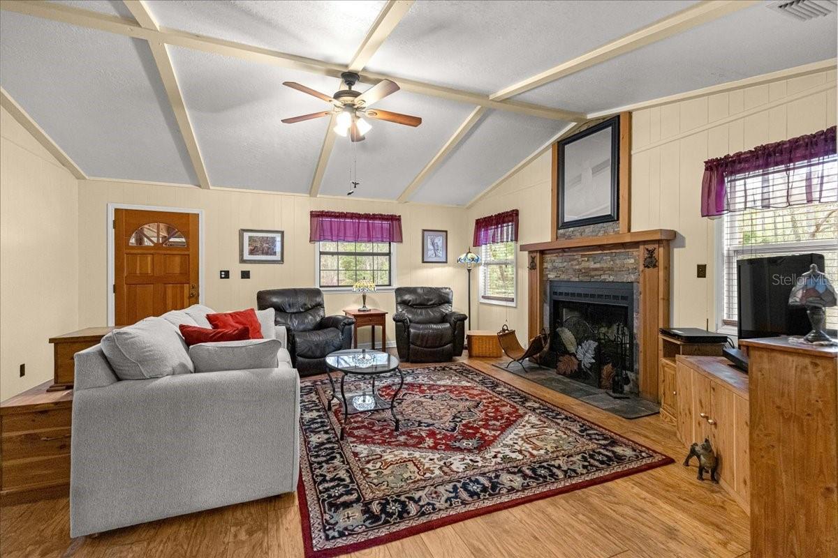 Image 14 of 67 For 6750 137th Place