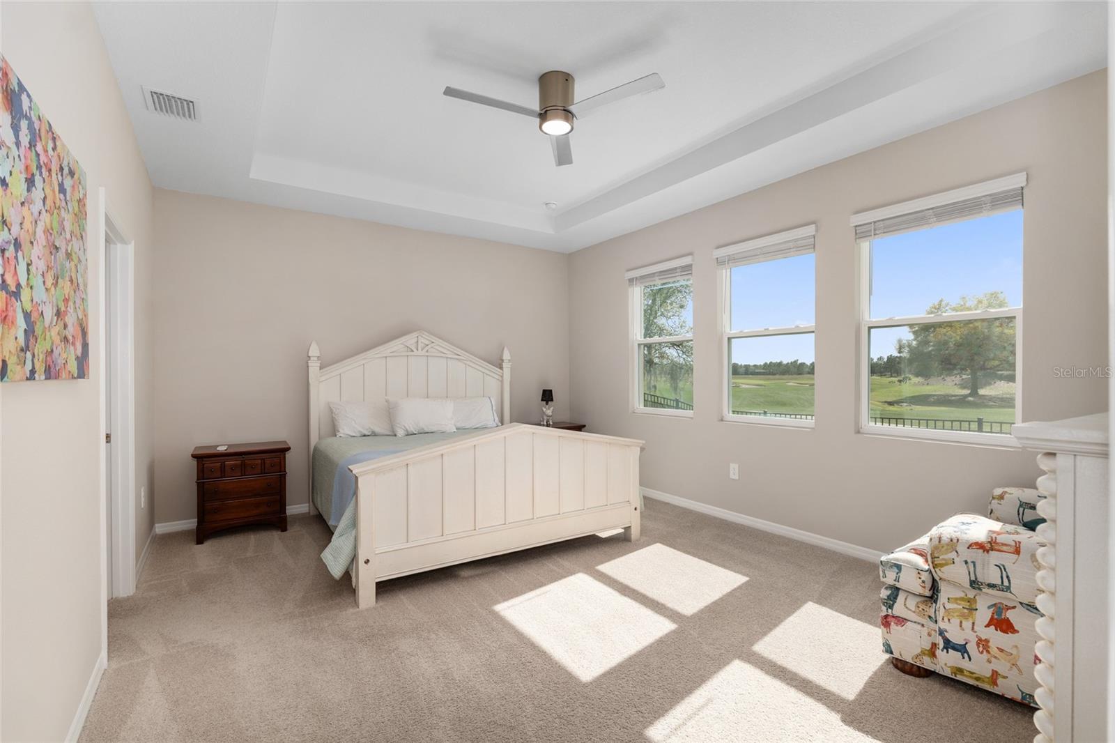 Image 24 of 63 For 4940 39th Loop