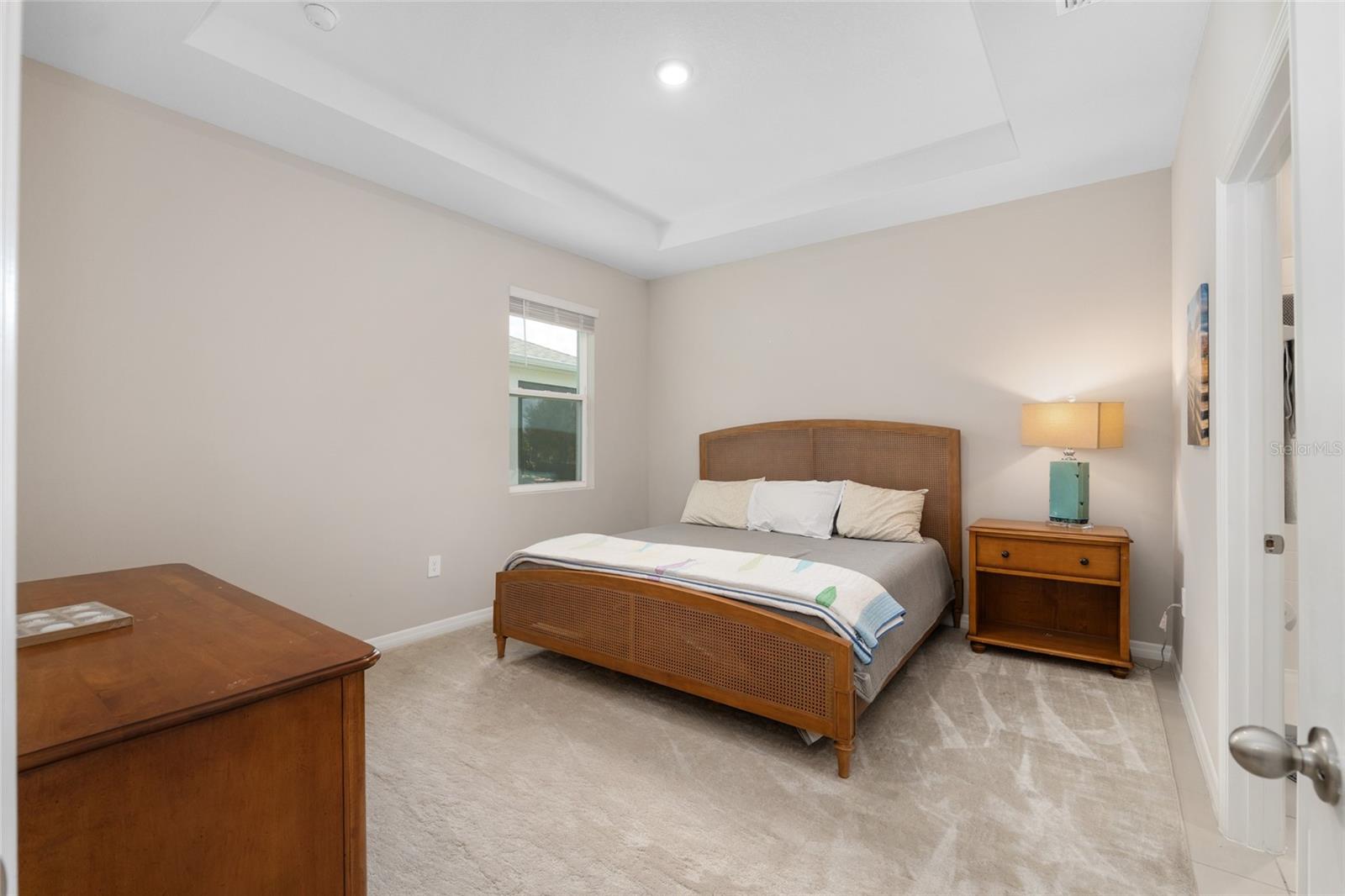 Image 40 of 63 For 4940 39th Loop