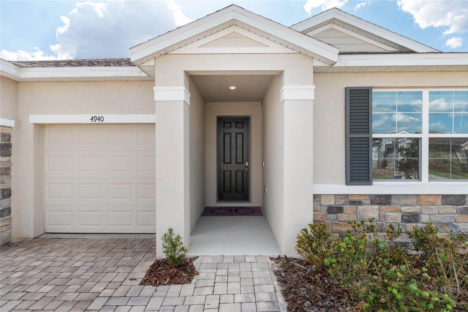 Image 60 of 63 For 4940 39th Loop