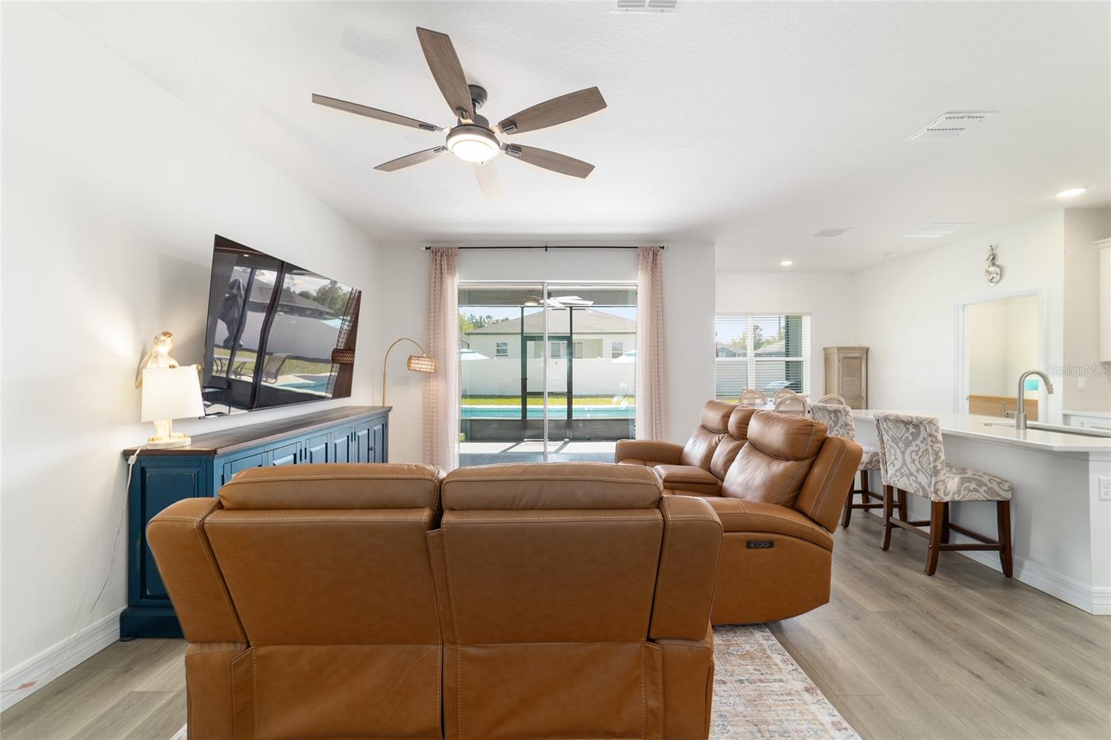 Image 14 of 48 For 4838 130th Street