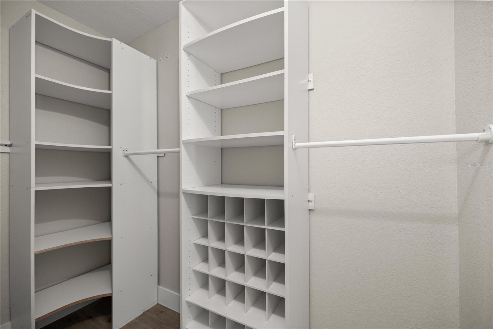 Image 13 of 23 For 63 Teak Run 