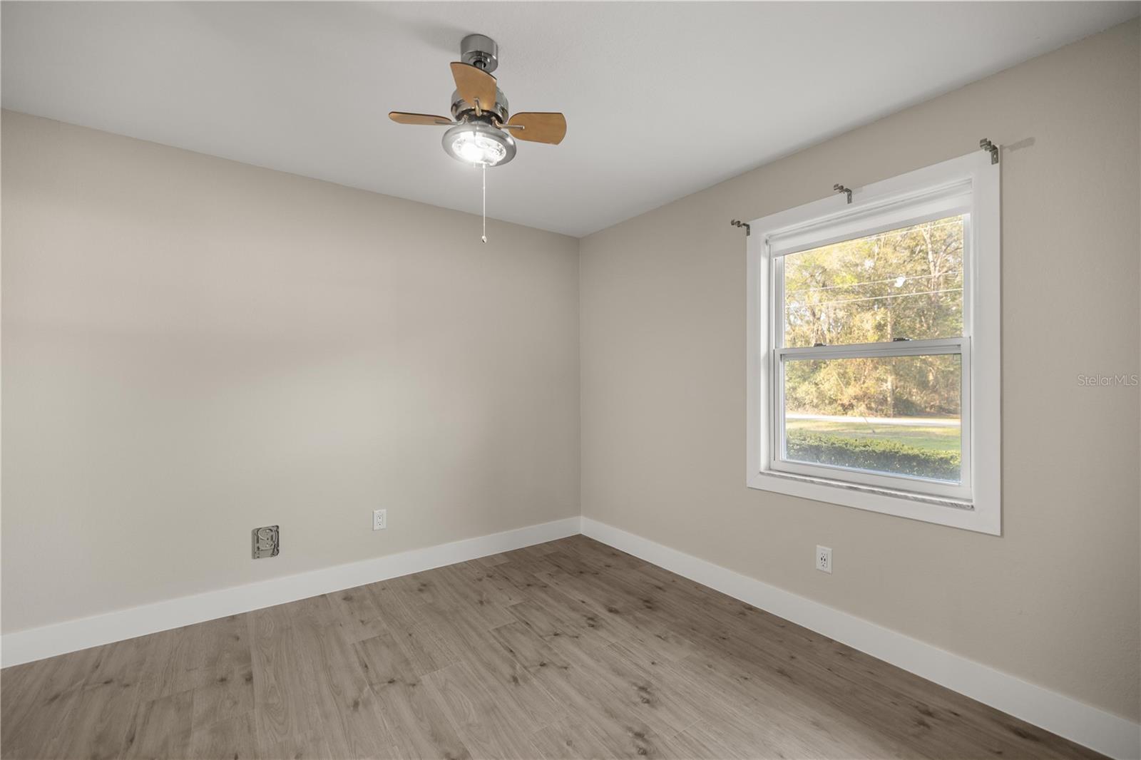 Image 16 of 23 For 63 Teak Run 