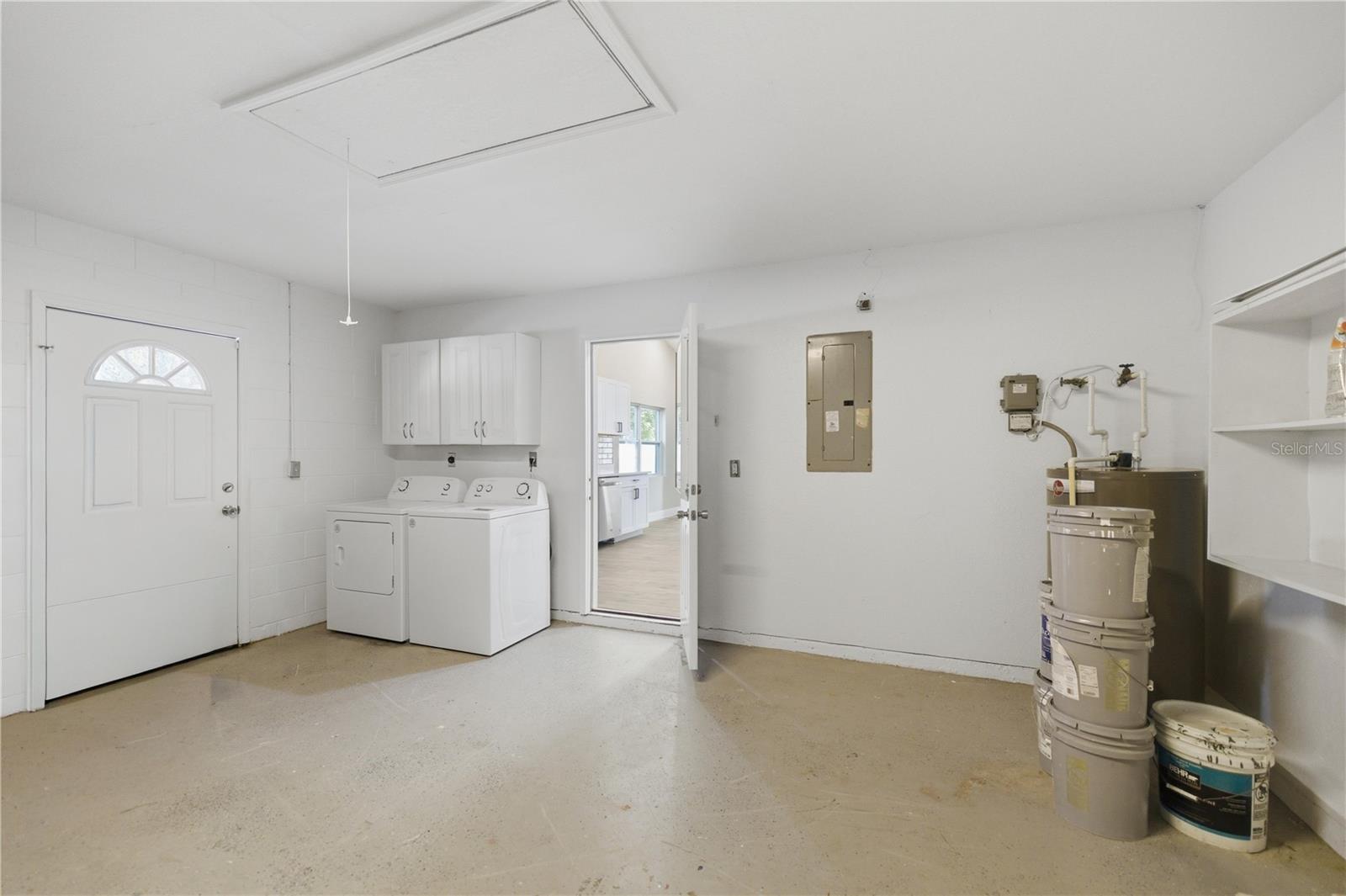 Image 20 of 23 For 63 Teak Run 