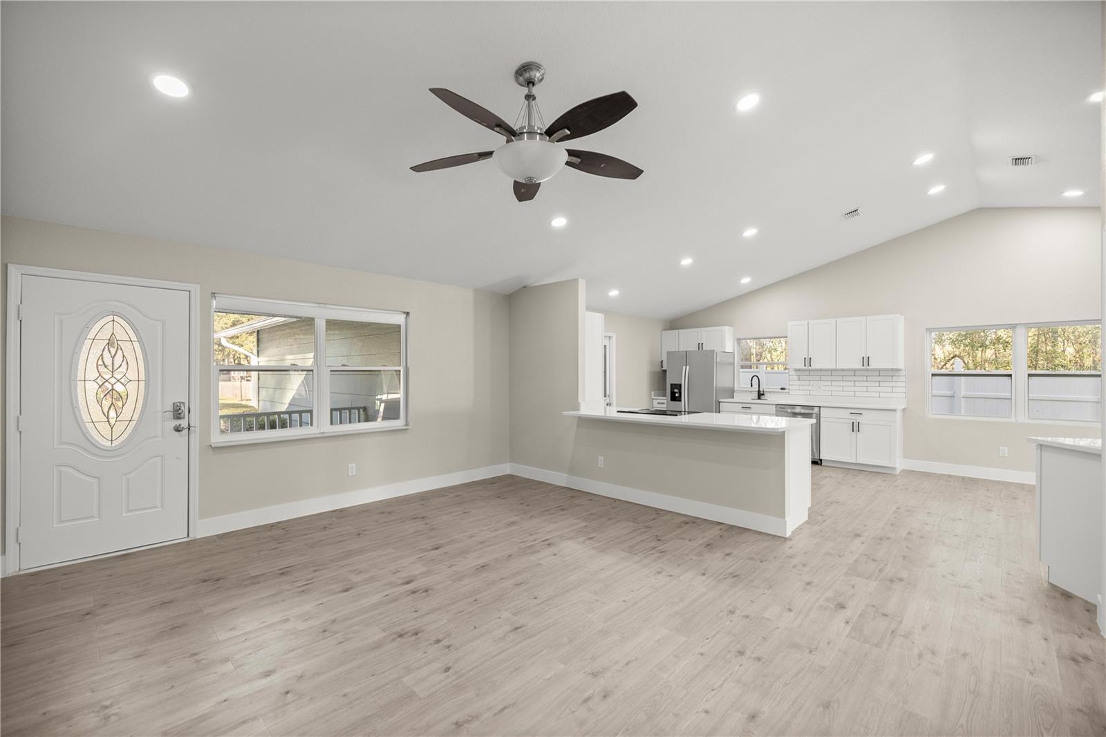 Image 5 of 23 For 63 Teak Run 