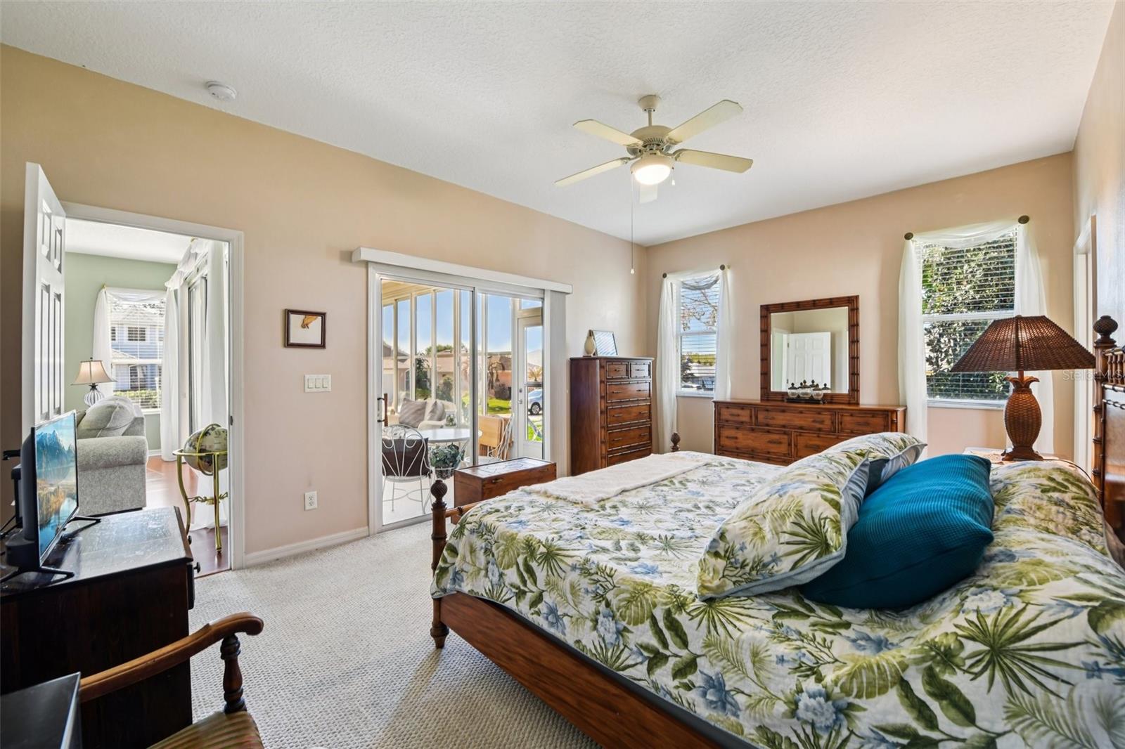 Image 21 of 48 For 6105 Dory Way