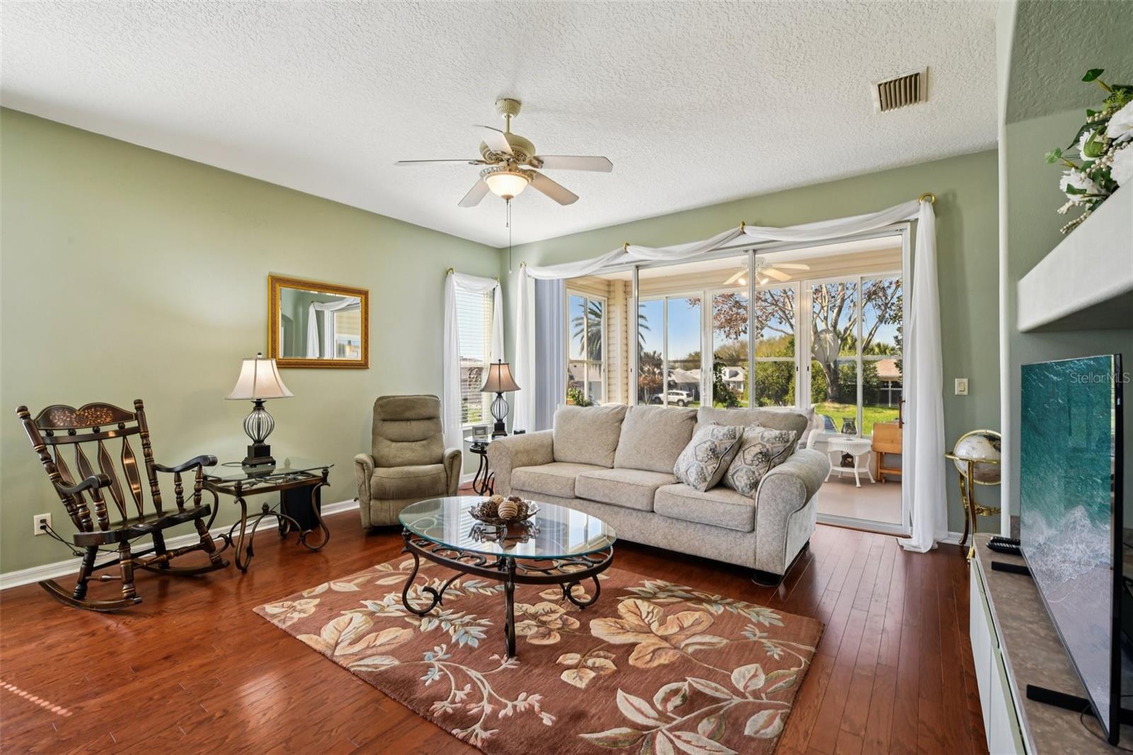 Image 9 of 48 For 6105 Dory Way