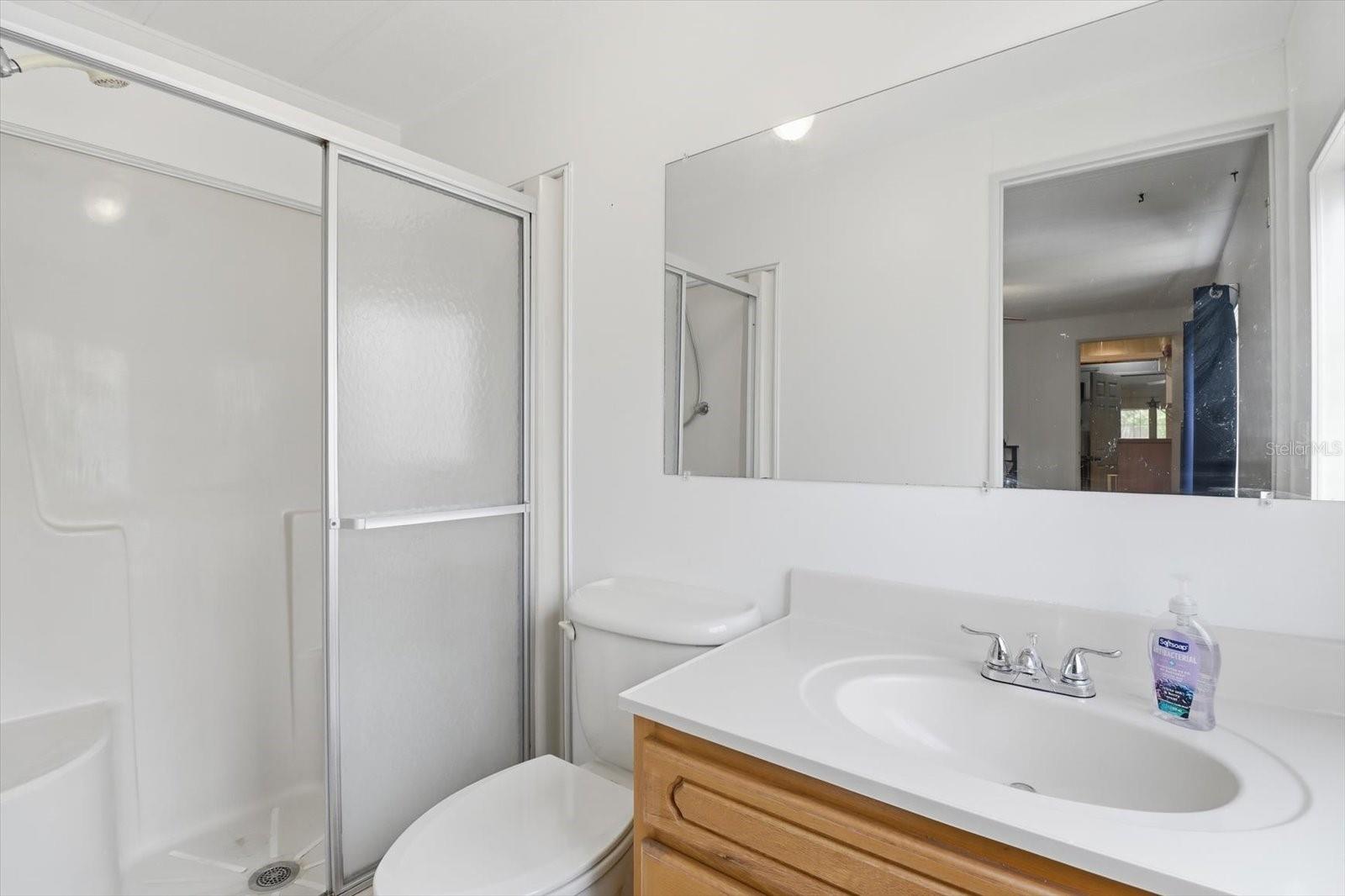 Image 30 of 48 For 4950 Mockingbird Street